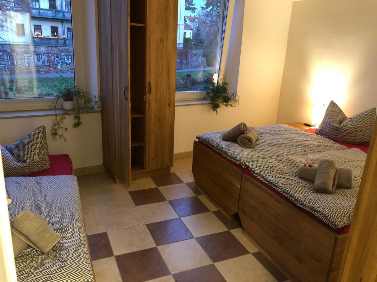 Kl17 Ostel Doebeln Hostel Екстериор снимка